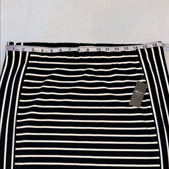 Reitmans Skirt Black White Pencil Knee-Length Casual Office Pull-on Women’s Sz L - Picture 3 of 8
